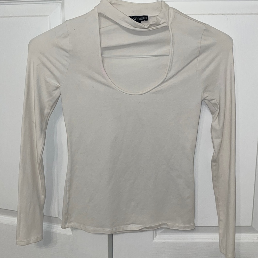 Express Cut out shirt